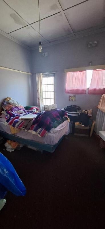 3 Bedroom Property for Sale in Goodwood Central Western Cape